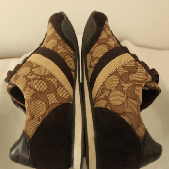 Coach Joss Signature C Brown Canvas Sneaker - Picture 6 of 8